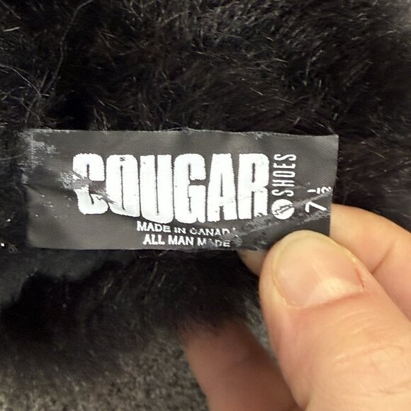 ✅Cougar Tall Green Satin Faux Fur Lined Pull On Winter Boots Womens Size 7.5 NWT - Picture 2 of 7